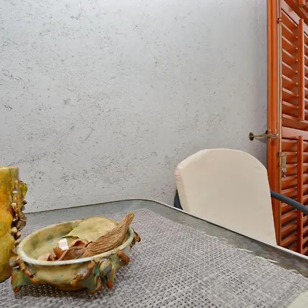 Nardela Apartment *