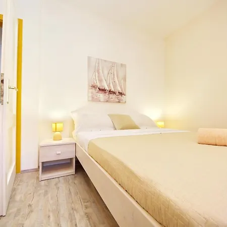 Apartment Nardela Biograd Na Moru